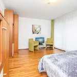 Kaufmannshof App 1 Apartman