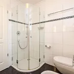 Kaufmannshof App 1 *