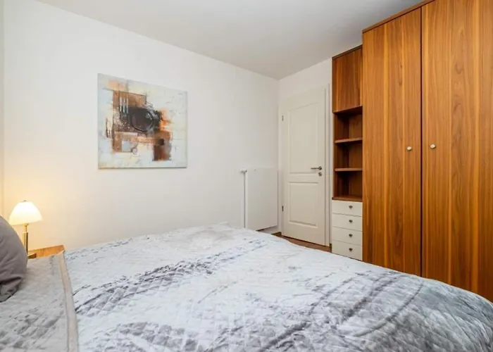 Kaufmannshof App 1 *